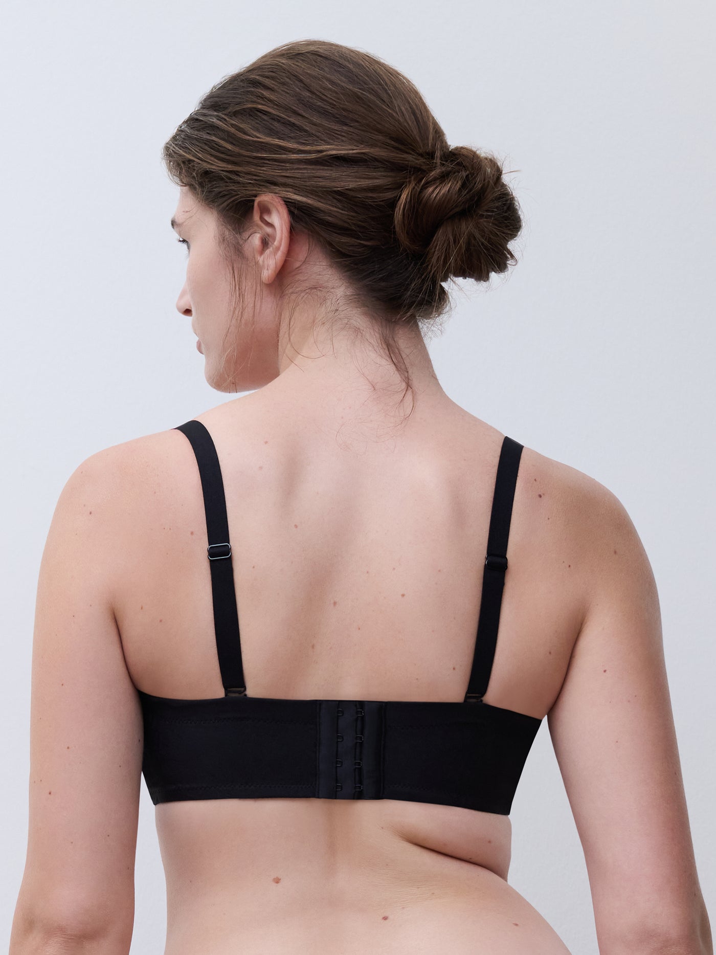 Comfort Chic Full Bust Strapless - Black