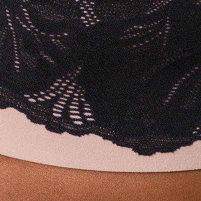 Smooth Lace Beyond Bra - Noir Lace