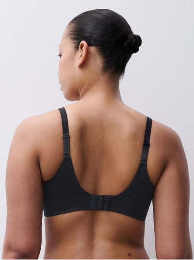 Magique Covering Molded Bra - Black