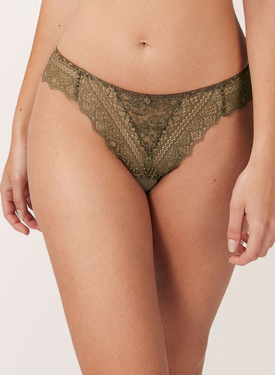 Cassiopee Thong - Lichen