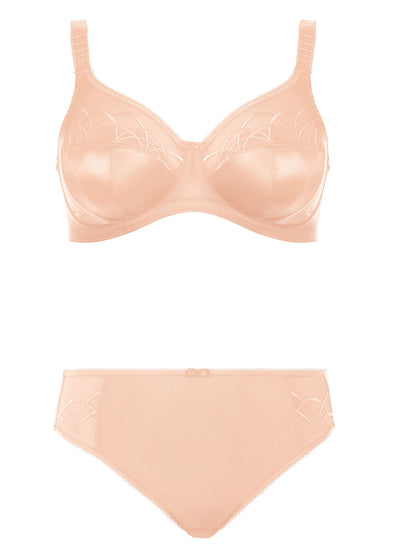 Cate Brief - Latte