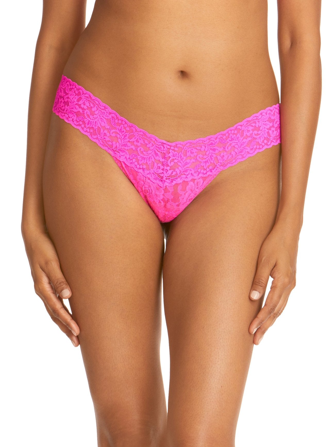 Signature Lace Low Rise Thong - Passionate Pink