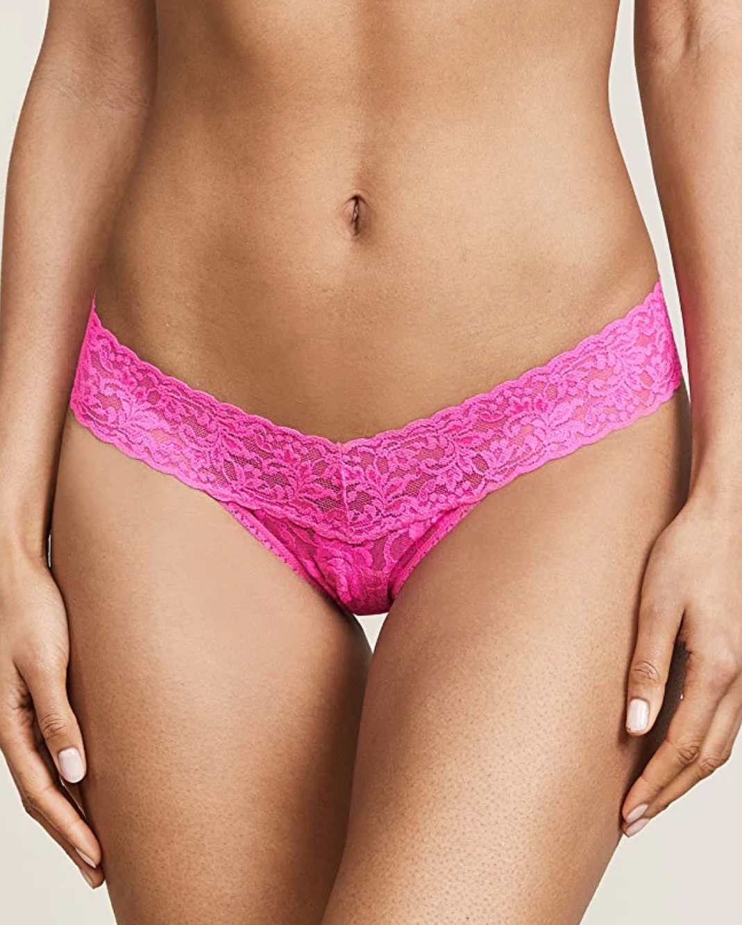 Signature Lace Low Rise Thong - Fiery Pink