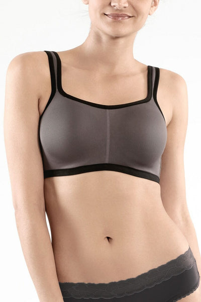 Yogi Contour Convertible Sports Bra - Grey/Black